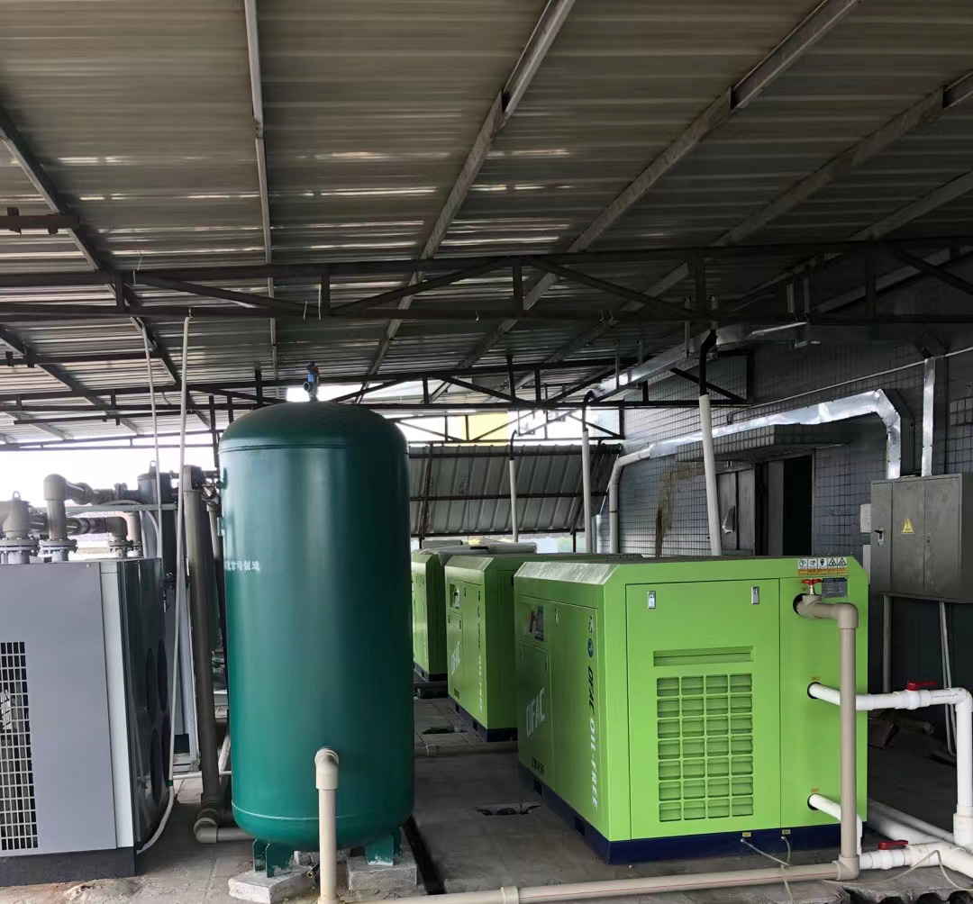水潤滑空壓機(jī)廠家